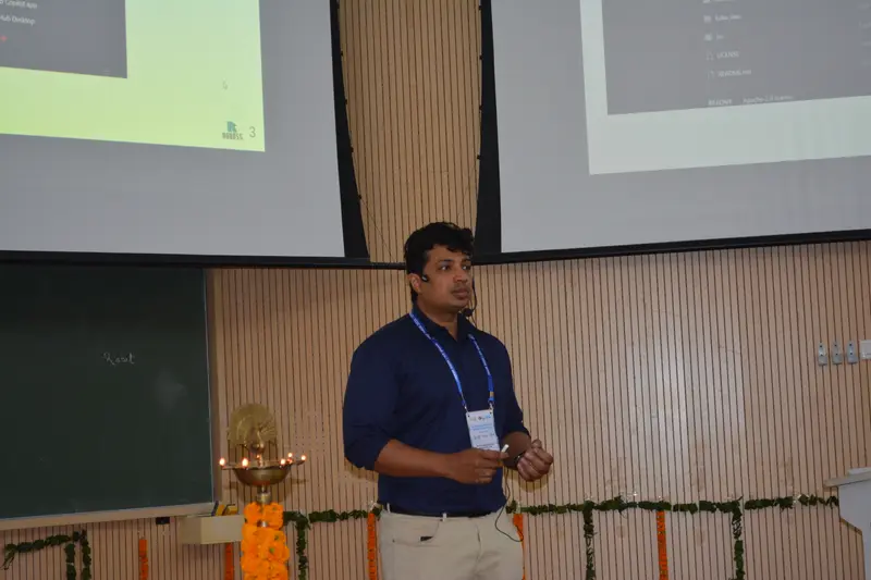 Presenting on stage. HAIR Workshop, IIT Mandi